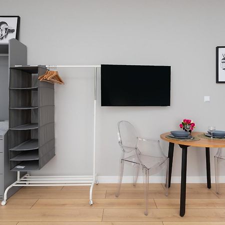 Studio Fahrenheit In Central Gdansk By Noclegi Renters Buitenkant foto